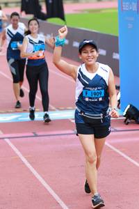 BIB: 1909
                            <button type="button" onclick="openModal(4638750)" class="btn btn-primary btn-sm float-right btn-popup" data-toggle="modal" data-target=".modal-high-quality">
                        <i class="fas fa-shopping-cart"></i> Add to Cart
                    </button>
                                            <button type="button" onclick="isThisMe(4638750, true)" class="btn btn-success btn-sm float-right btn-popup btn-isme hidden" data-toggle="tooltip" data-placement="bottom" title="นี่คือรูปของคุณใช่ไหม คลิกที่นี่เพื่อเอาเข้าอัลบั้ม">
                        <i class="fas fa-plus"></i> Add to album
                    </button>
                    <button type="button" onclick="isThisMe(4638750, false)" class="btn btn-warning btn-sm float-right btn-popup btn-isnotme hidden">
                        <i class="fas fa-ban"></i> Remove from album
                    </button>